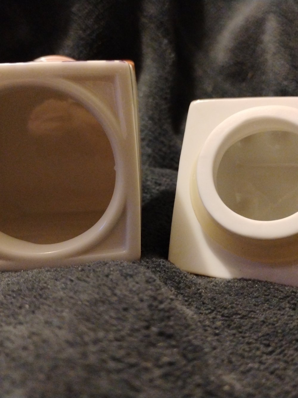 Mint 1989 Lenox Spice Village Garlic Spice Jar | Original Porcelain House & Lid - Picture 3 of 4